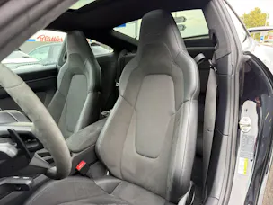 PORSCHE 911 Carrera GTS PDK