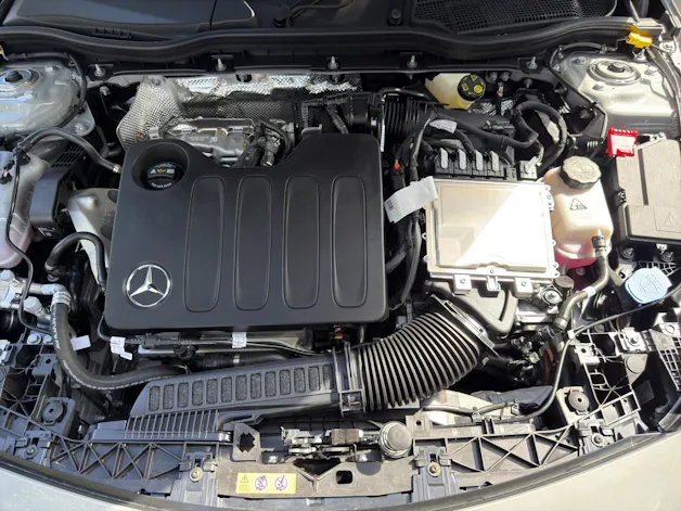 MERCEDES-BENZ CLA 220 8G-DCT 4Matic
