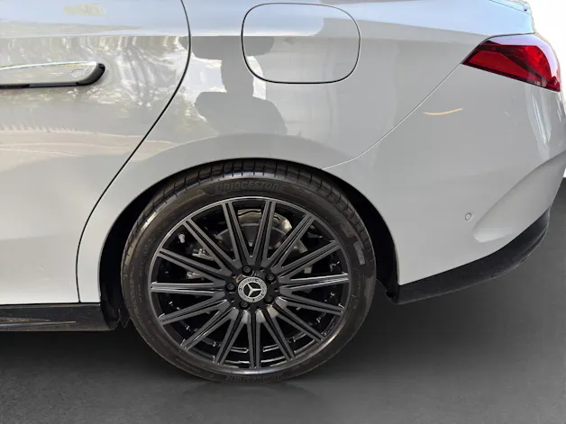 MERCEDES-BENZ CLA 220 8G-DCT 4Matic