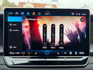 VW Tayron 1.5 TSI eHybrid 204 PS Life ***ANHÄNGEVORRICHTUNG SCHWENKBAR***