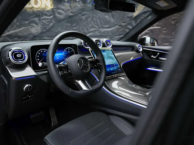MERCEDES-BENZ GLC 300 d AMG Line 4Matic 9G-Tronic *Werksgarantie*21" Felgen*DIGITAL LIGHT*