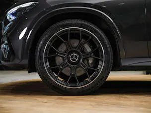 MERCEDES-BENZ GLC 300 d AMG Line 4Matic 9G-Tronic *Werksgarantie*21" Felgen*DIGITAL LIGHT*
