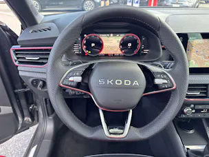 SKODA Kamiq 1.5 TSI Monte Carlo DSG-Automat