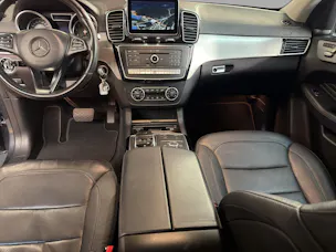 MERCEDES-BENZ GLE 400 4M - Coupé - AMG / DISTRONIC / 360 Grad Kamera / Sitzklima