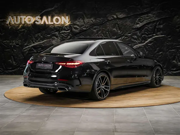 MERCEDES-BENZ C 220 d AMG Line*Werksgarantie*Panorama*20" Felgen*