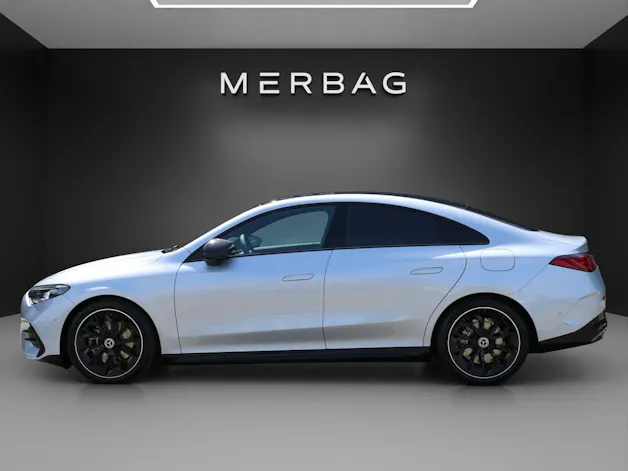 MERCEDES-BENZ CLA 220 4Matic AMG Line