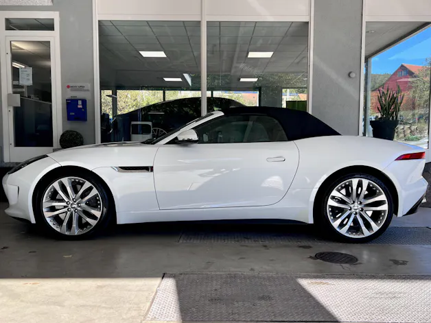 Jaguar F-Type Convertible S 5.0 V8 S/C