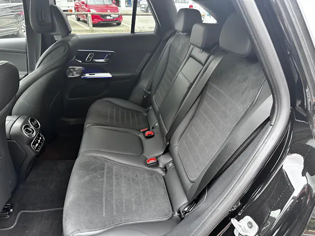 MERCEDES-BENZ GLC 300 AMG Line 4matic
