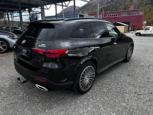 MERCEDES-BENZ GLC 300 AMG Line 4matic