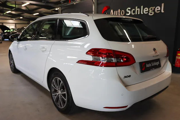 PEUGEOT 308 SW 1.2 THP Business