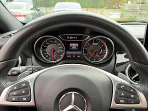 MERCEDES-BENZ CLA Shooting Brake 45 AMG 4Matic Speedshift