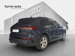 AUDI Q4 e-tron SUV quattro performance Swiss Ski