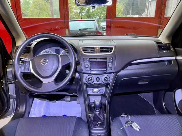 Suzuki Swift 1.2i 16V GL Top 4x4 ✅