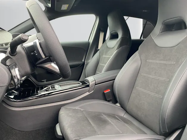 MERCEDES-BENZ A 250 4Matic 8G-DCT