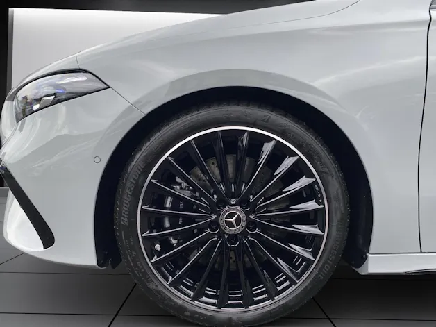 MERCEDES-BENZ A 250 4Matic 8G-DCT