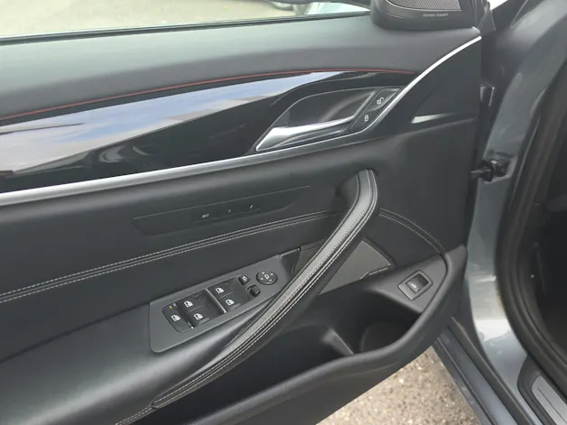 BMW 520d xDrive Touring Sport Line Steptronic