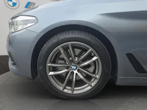 BMW 520d xDrive Touring Sport Line Steptronic