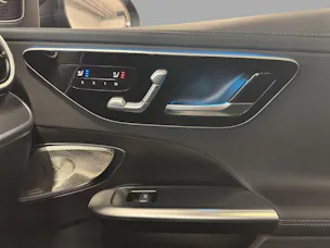 MERCEDES-BENZ C 300 4Matic AMG Line