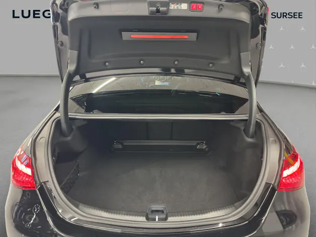 MERCEDES-BENZ C 300 4Matic AMG Line
