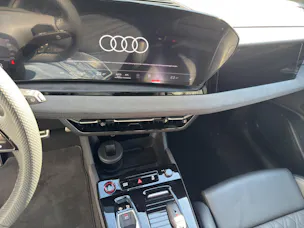 AUDI SQ6 e-tron quattro