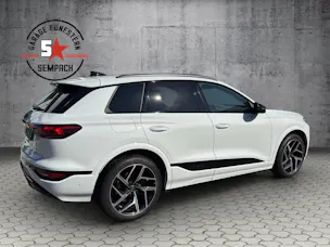 AUDI SQ6 e-tron quattro