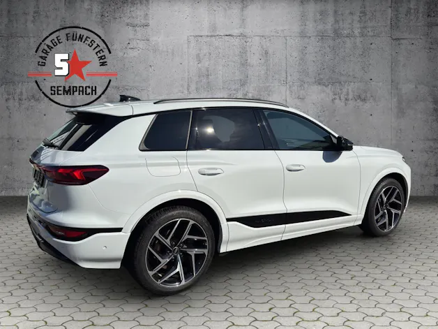 AUDI SQ6 e-tron quattro