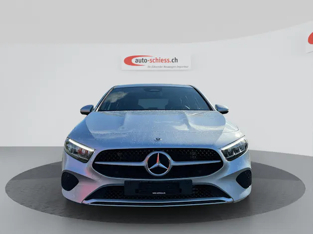 MERCEDES-BENZ A 180 d 8G-DCT