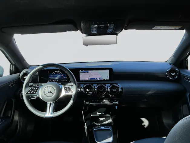 MERCEDES-BENZ A 180 d 8G-DCT