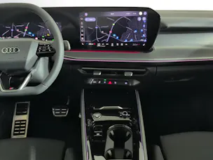 AUDI Q3 SUV e-hybrid 200 kW S tronig