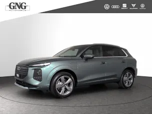AUDI Q3 SUV e-hybrid 200 kW S tronig