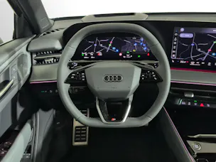AUDI Q3 SUV e-hybrid 200 kW S tronig