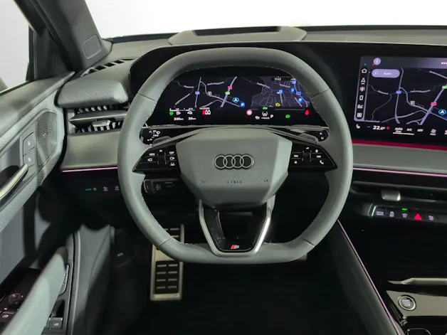 AUDI Q3 SUV e-hybrid 200 kW S tronig