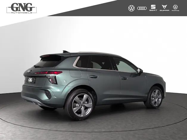 AUDI Q3 SUV e-hybrid 200 kW S tronig