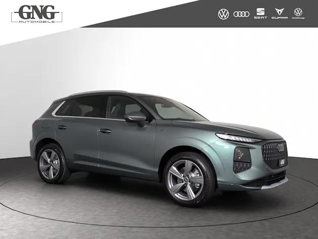 AUDI Q3 SUV e-hybrid 200 kW S tronig