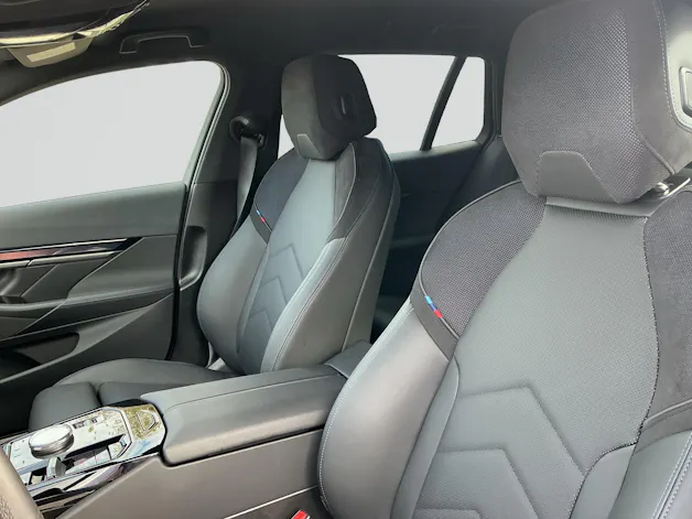 BMW 520 i Touring M Sport Shadow Line