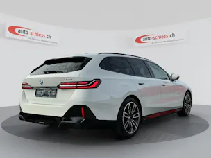 BMW 520 i Touring M Sport Shadow Line