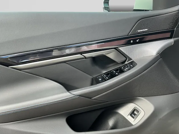 BMW 520 i Touring M Sport Shadow Line