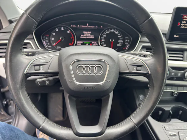 AUDI A4 Avant 2.0 TFSI S-tronic