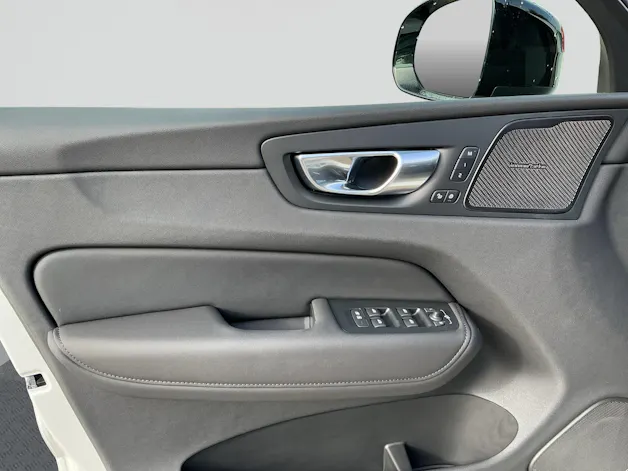 VOLVO XC60 T6 eAWD PluginHybrid Black Edition Plus