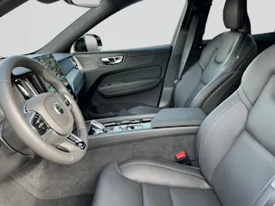 VOLVO XC60 T6 eAWD PluginHybrid Black Edition Plus