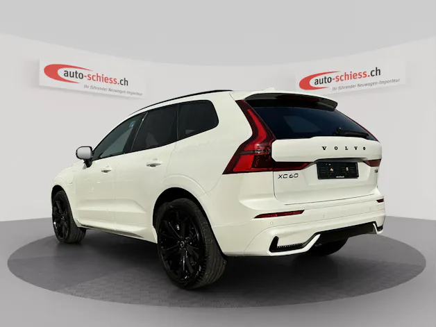 VOLVO XC60 T6 eAWD PluginHybrid Black Edition Plus