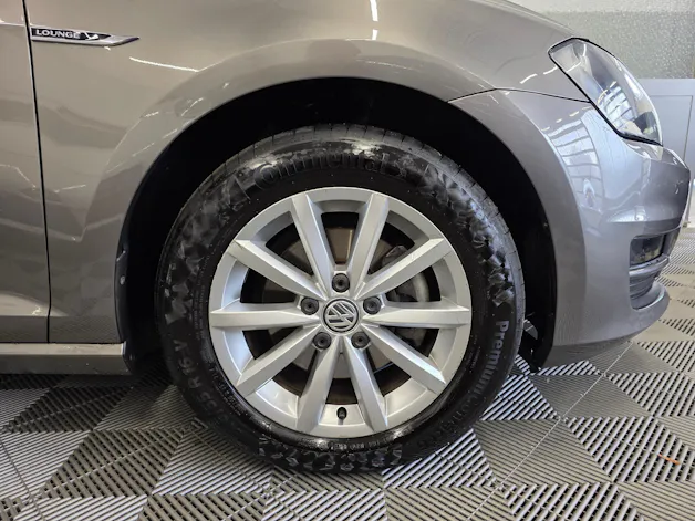 VW Golf 2.0 TDI Lounge DSG