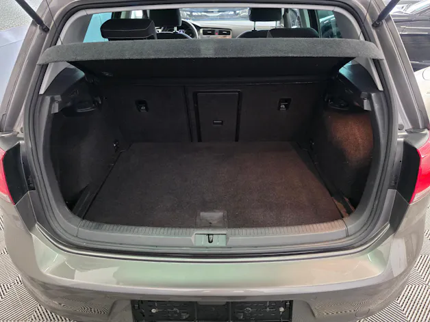 VW Golf 2.0 TDI Lounge DSG