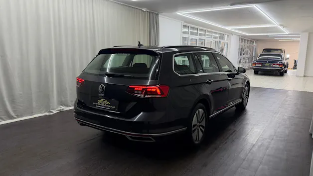 VW Passat Variant 1.4 TSI GTE Hybrid DSG