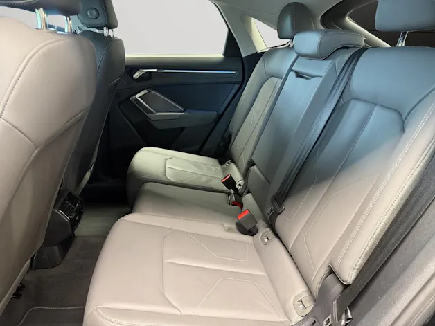AUDI Q3 SB 45 TFSI S line qu