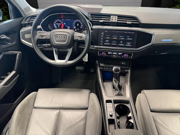 AUDI Q3 SB 45 TFSI S line qu