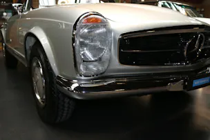 MERCEDES-BENZ Pagode