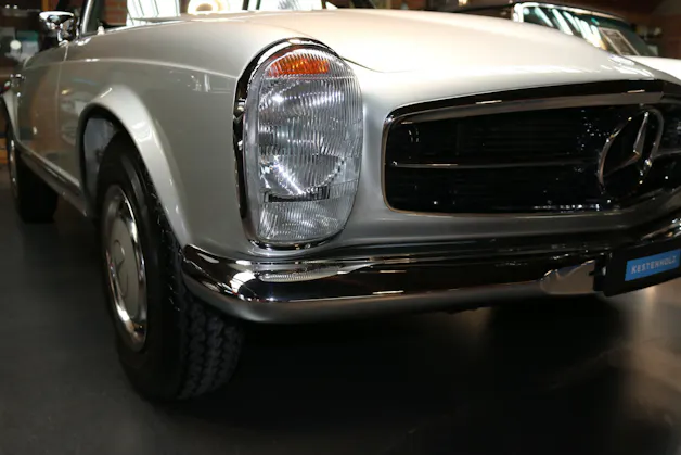 MERCEDES-BENZ Pagode