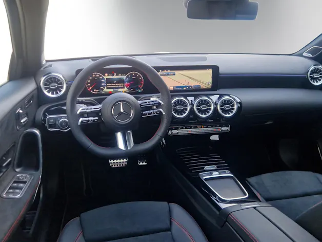 MERCEDES-BENZ A 220 4Matic 8G-DCT