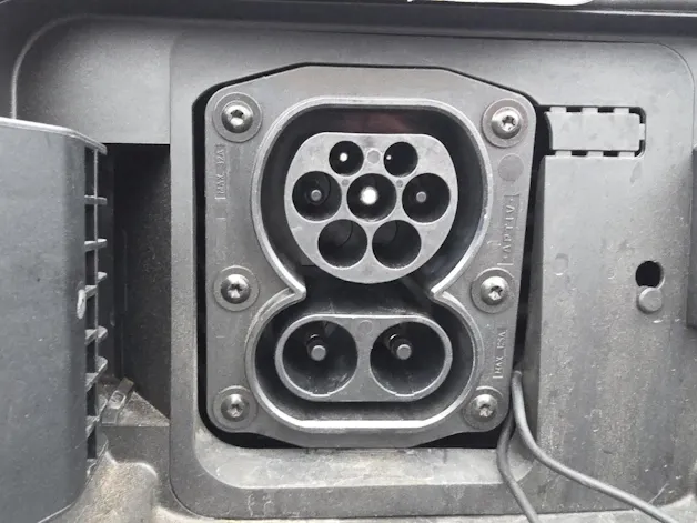DACIA Spring 27 kWh Expression